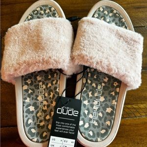 Hey Dude Peggy Cheetah Slides New With Tags